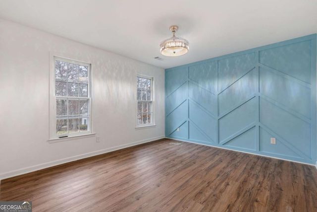 808 Valbrook Court SW, Lilburn, GA 30047