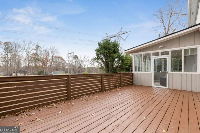 808 Valbrook Court SW, Lilburn, GA 30047