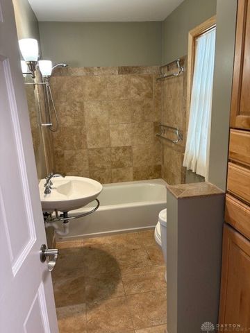 2913 San Rae Drive, Kettering, OH 45419