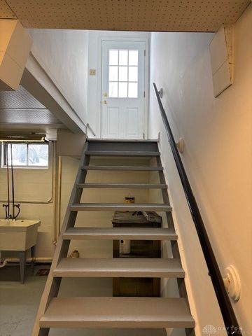 2913 San Rae Drive, Kettering, OH 45419