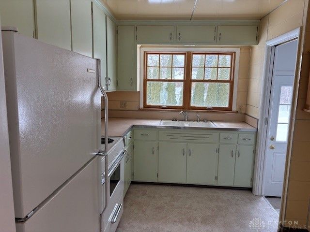 2913 San Rae Drive, Kettering, OH 45419