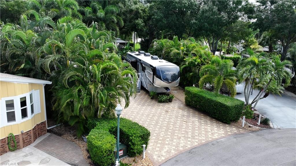 5651 Maplewood CT, FORT MYERS, FL 33905 — photo 2