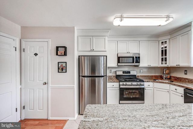 29 SILVERTON CT, Cockeysville, MD 21030
