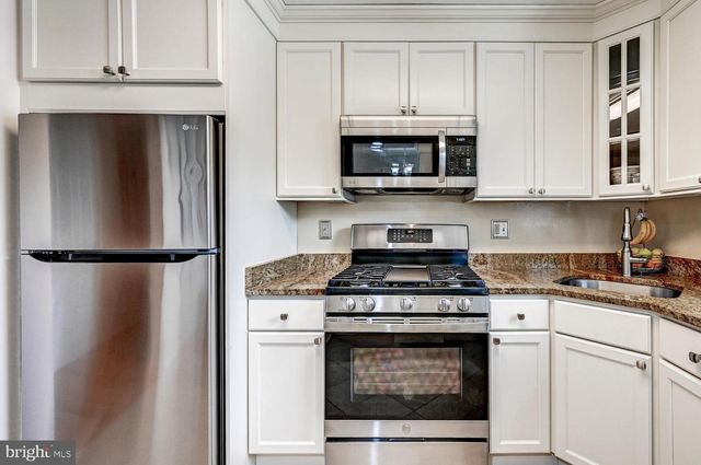 29 SILVERTON CT, Cockeysville, MD 21030