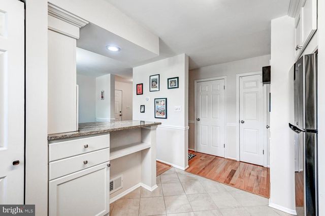 29 SILVERTON CT, Cockeysville, MD 21030