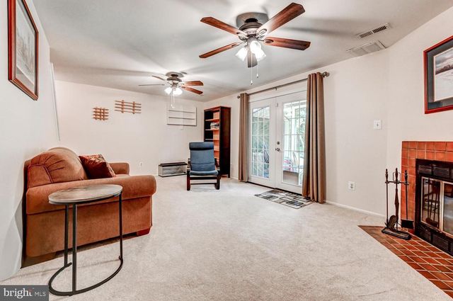 29 SILVERTON CT, Cockeysville, MD 21030