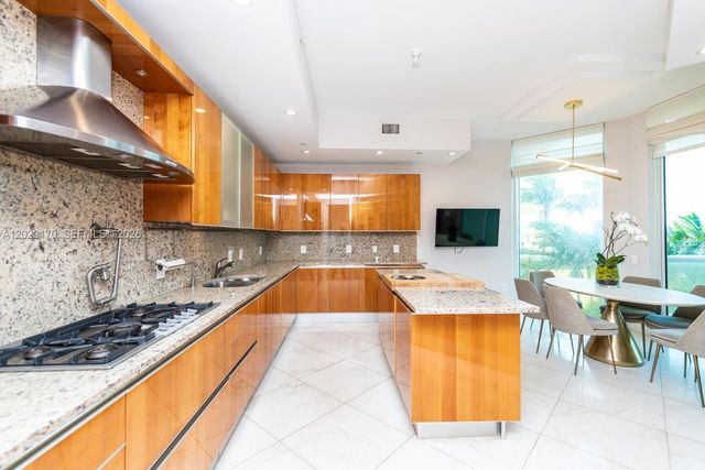 16051 Collins Ave 404, Sunny Isles Beach, FL 33160