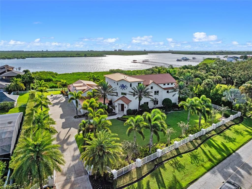 1511 S RIVERSIDE DRIVE, New Smyrna Beach, FL 32168