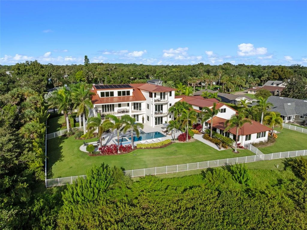 Image 12 of property listing at 1511 S RIVERSIDE DRIVE, New Smyrna Beach, FL 32168