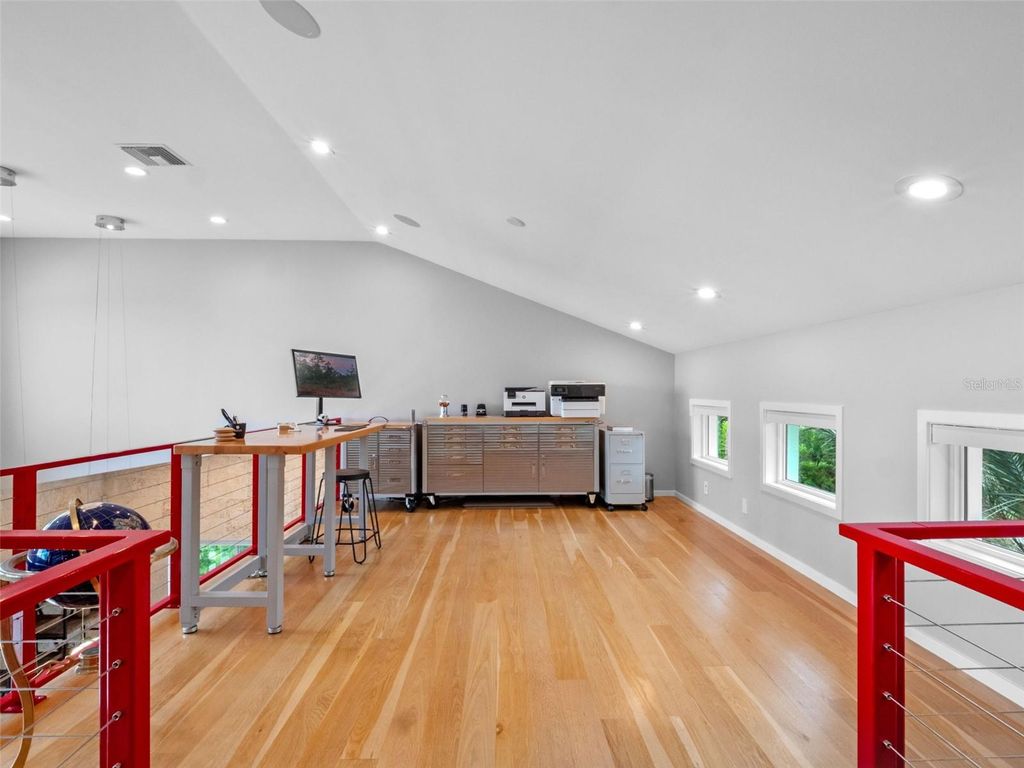 Image 38 of property listing at 1511 S RIVERSIDE DRIVE, New Smyrna Beach, FL 32168