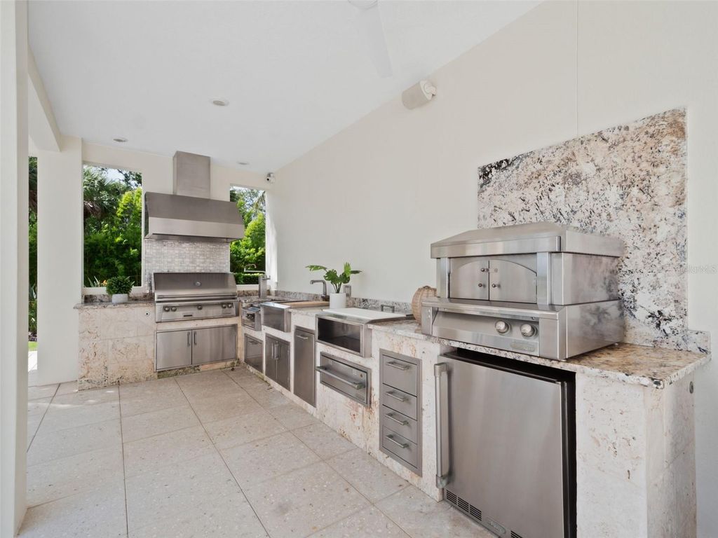 Image 54 of property listing at 1511 S RIVERSIDE DRIVE, New Smyrna Beach, FL 32168