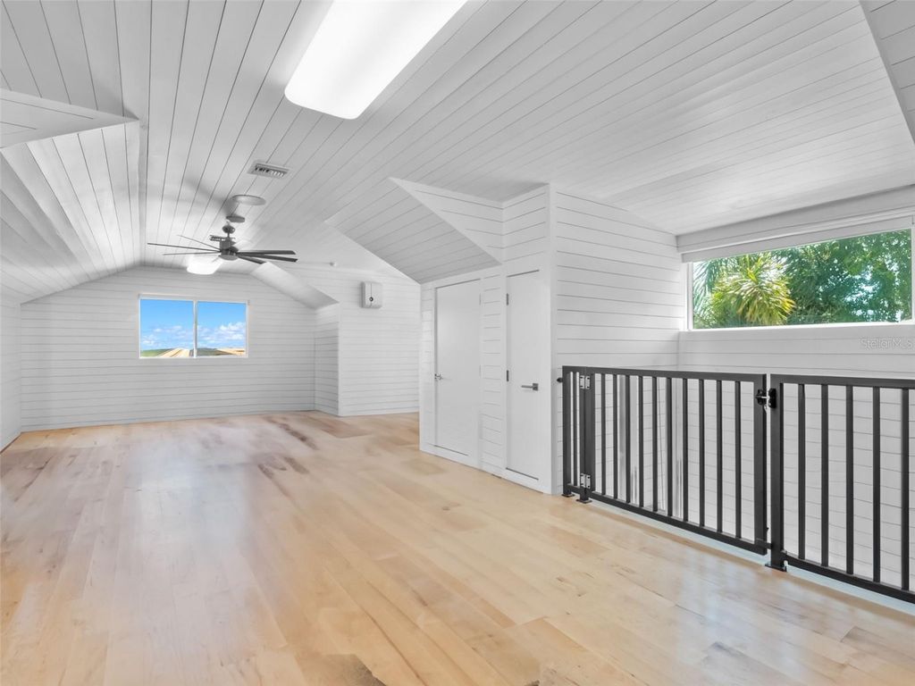 Image 73 of property listing at 1511 S RIVERSIDE DRIVE, New Smyrna Beach, FL 32168
