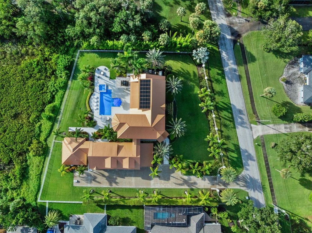 Image 77 of property listing at 1511 S RIVERSIDE DRIVE, New Smyrna Beach, FL 32168