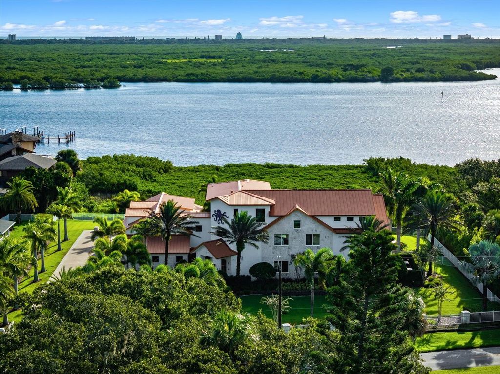Image 78 of property listing at 1511 S RIVERSIDE DRIVE, New Smyrna Beach, FL 32168