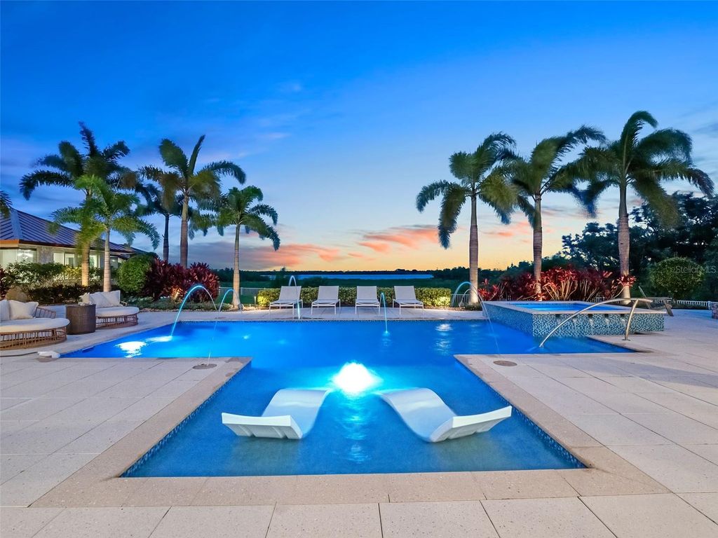 Image 9 of property listing at 1511 S RIVERSIDE DRIVE, New Smyrna Beach, FL 32168
