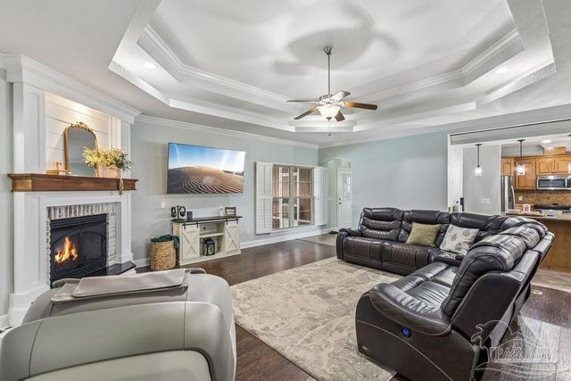 3689 Laurel Lee Blvd, Pace, FL 32571