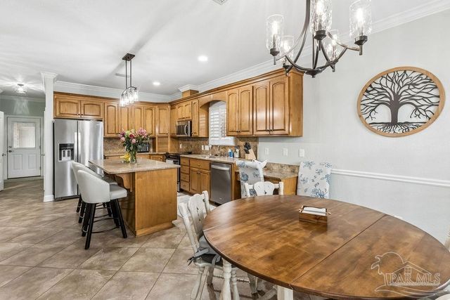 3689 Laurel Lee Blvd, Pace, FL 32571