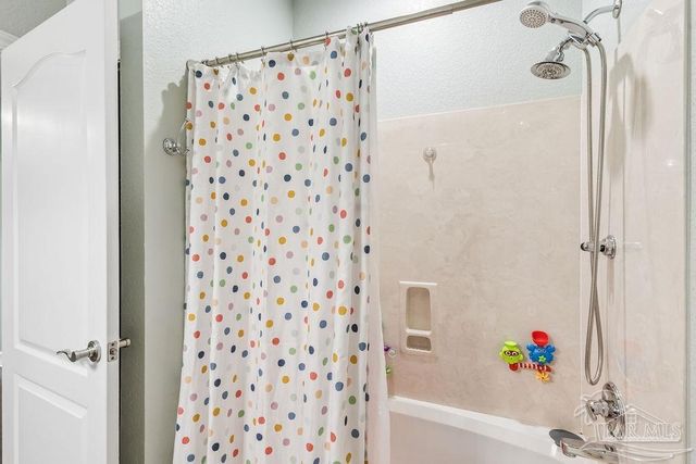 3689 Laurel Lee Blvd, Pace, FL 32571