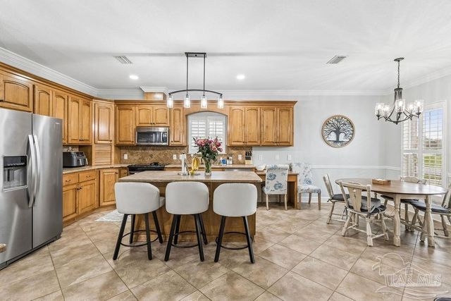 3689 Laurel Lee Blvd, Pace, FL 32571