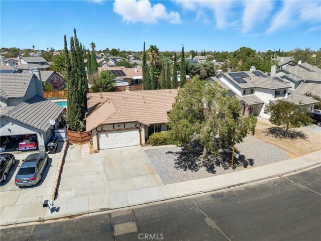 14698 King Canyon Road, Victorville, CA 92392