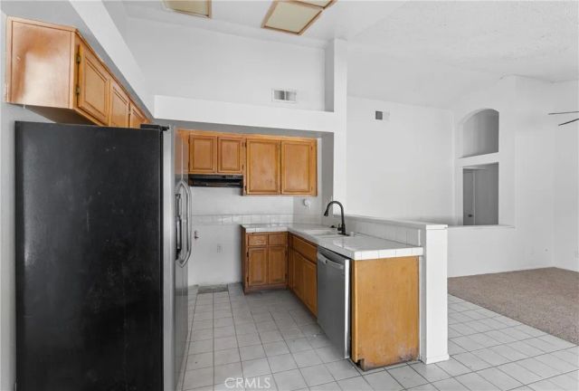 14698 King Canyon Road, Victorville, CA 92392