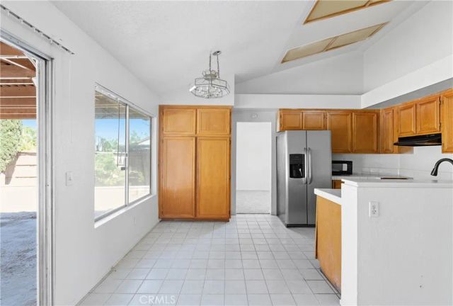 14698 King Canyon Road, Victorville, CA 92392