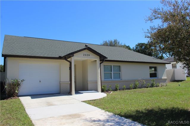 2329 S Rock Crusher Road, Homosassa, FL 34448