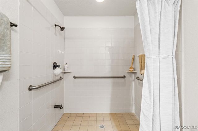 2329 S Rock Crusher Road, Homosassa, FL 34448