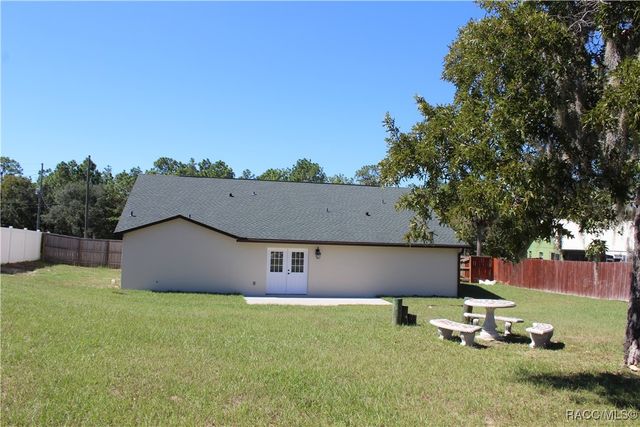 2329 S Rock Crusher Road, Homosassa, FL 34448