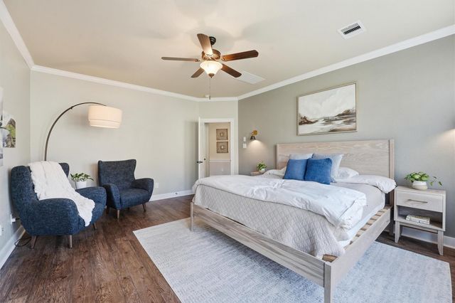 15607 Shining Brook Court, Houston, TX 77044