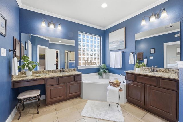 15607 Shining Brook Court, Houston, TX 77044