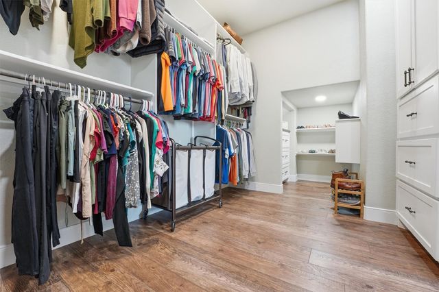 15607 Shining Brook Court, Houston, TX 77044