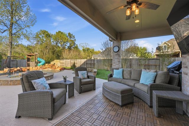 15607 Shining Brook Court, Houston, TX 77044