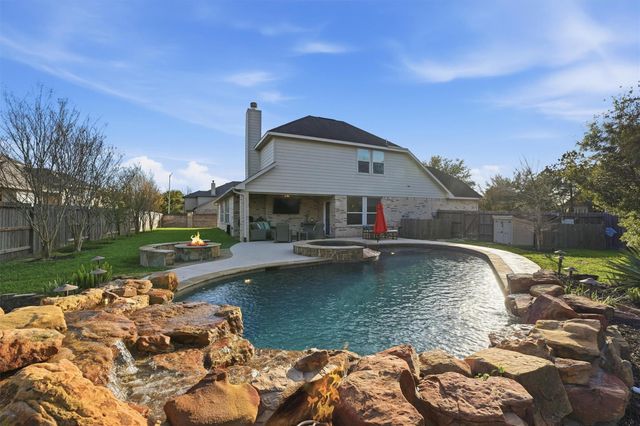 15607 Shining Brook Court, Houston, TX 77044