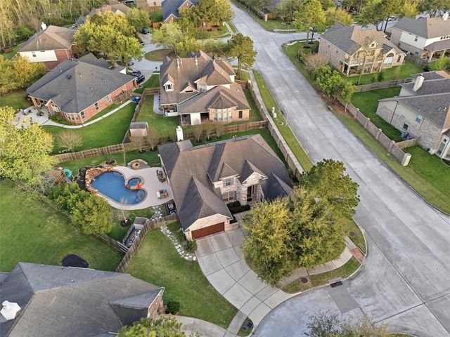 15607 Shining Brook Court, Houston, TX 77044