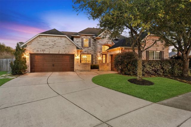 15607 Shining Brook Court, Houston, TX 77044