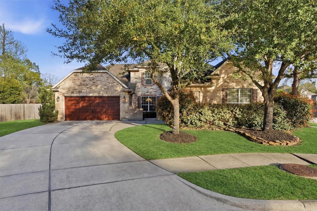 15607 Shining Brook Court, Houston, TX 77044