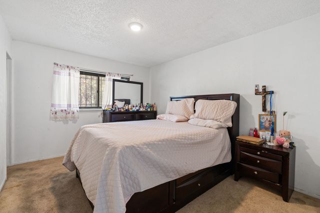 4533 Wyoming Street, Dallas, TX 75211