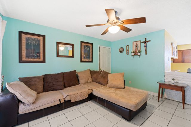 4533 Wyoming Street, Dallas, TX 75211