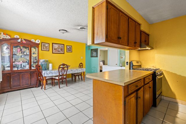 4533 Wyoming Street, Dallas, TX 75211