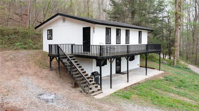 1180 Martin Head Circle, Dahlonega, GA 30533