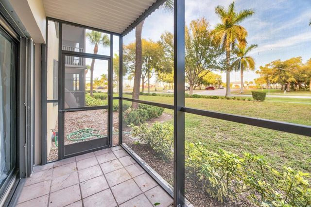 701 N Indian River Drive 105, Fort Pierce, FL 34950