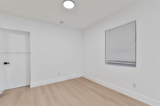 1366 NW 75th St, Miami, FL 33147