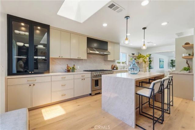 5726 Sunmist Drive, Rancho Palos Verdes, CA 90275