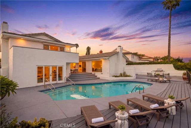 5726 Sunmist Drive, Rancho Palos Verdes, CA 90275