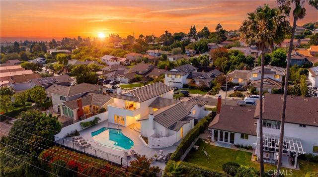 5726 Sunmist Drive, Rancho Palos Verdes, CA 90275