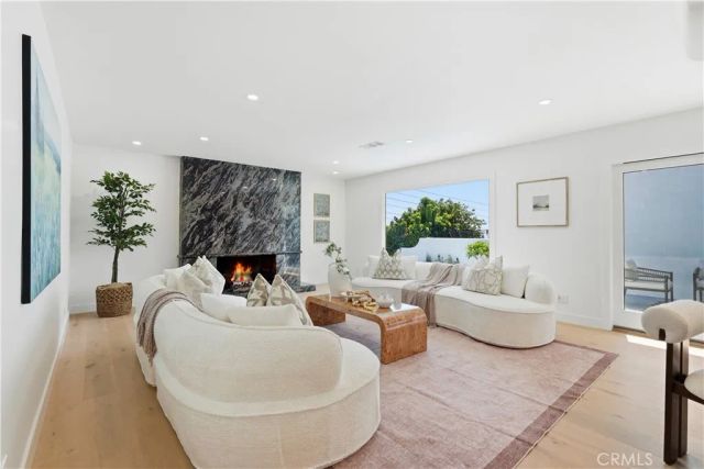 5726 Sunmist Drive, Rancho Palos Verdes, CA 90275