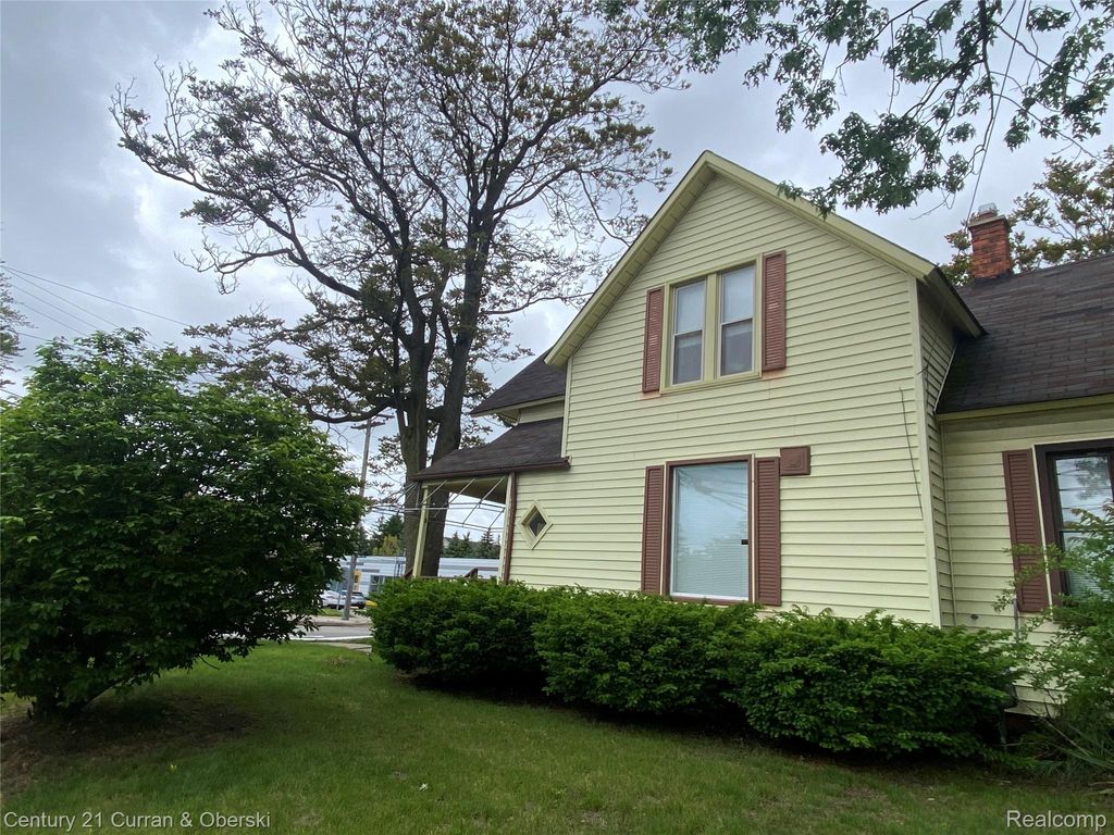 1175 Mason Street, Dearborn, MI 48124