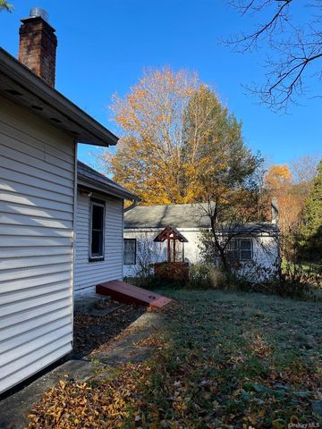 129 Gypsy Point Road, Catskill, NY 12414