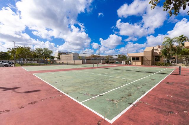 10500 SW 108th Ave B414, Miami, FL 33176